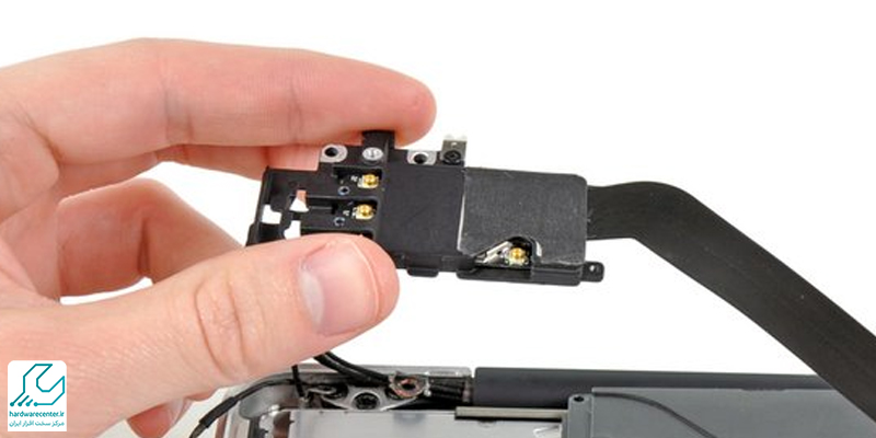 تعویض پورت usb مک بوک